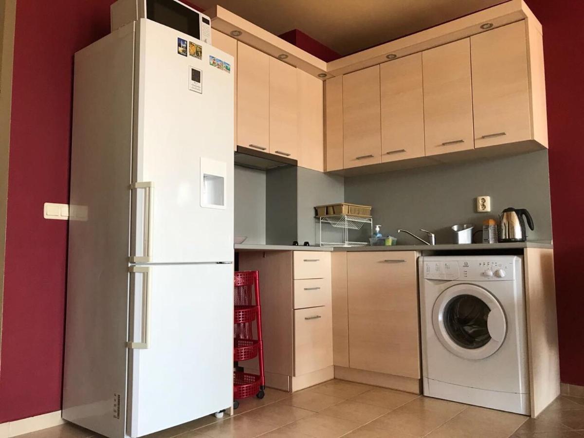 Apartment 2Br, Тристаен In Complex Green Life Sozopol Eksteriør billede