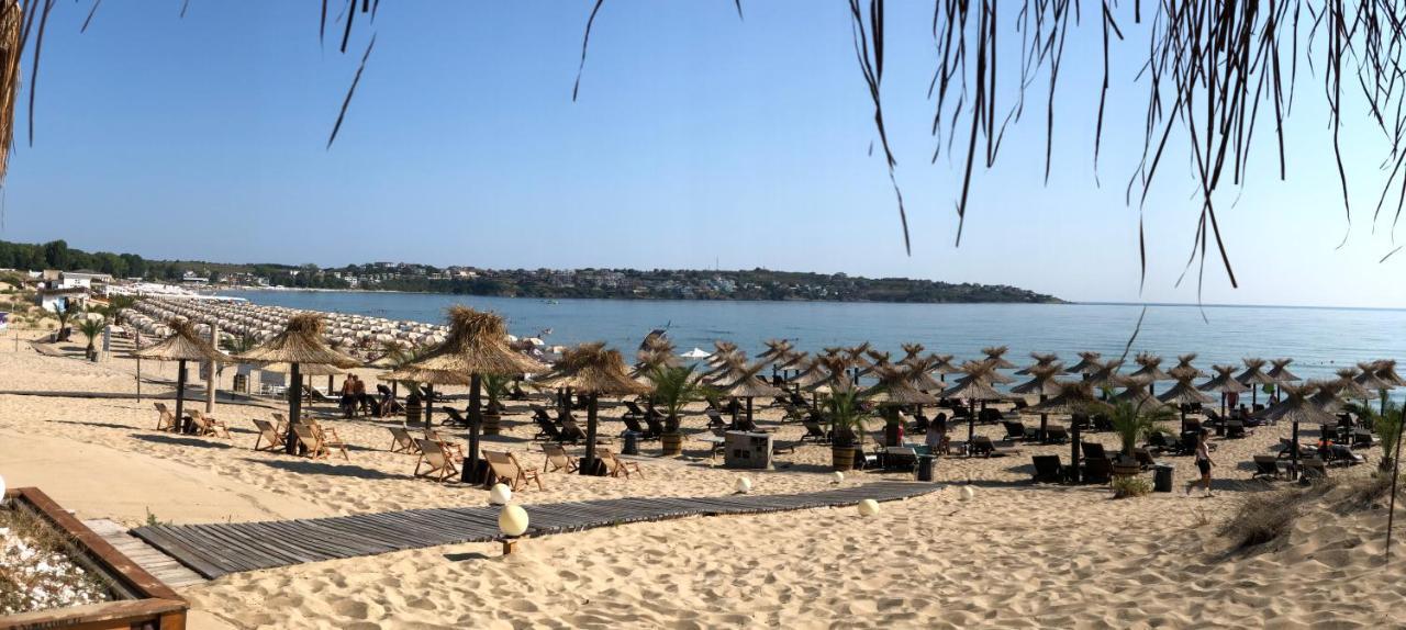 Apartment 2Br, Тристаен In Complex Green Life Sozopol Eksteriør billede