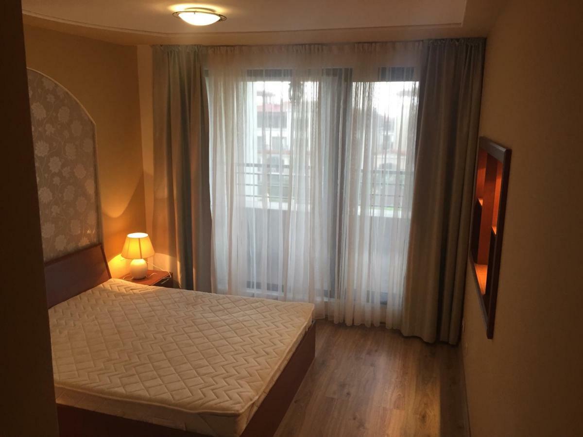 Apartment 2Br, Тристаен In Complex Green Life Sozopol Eksteriør billede